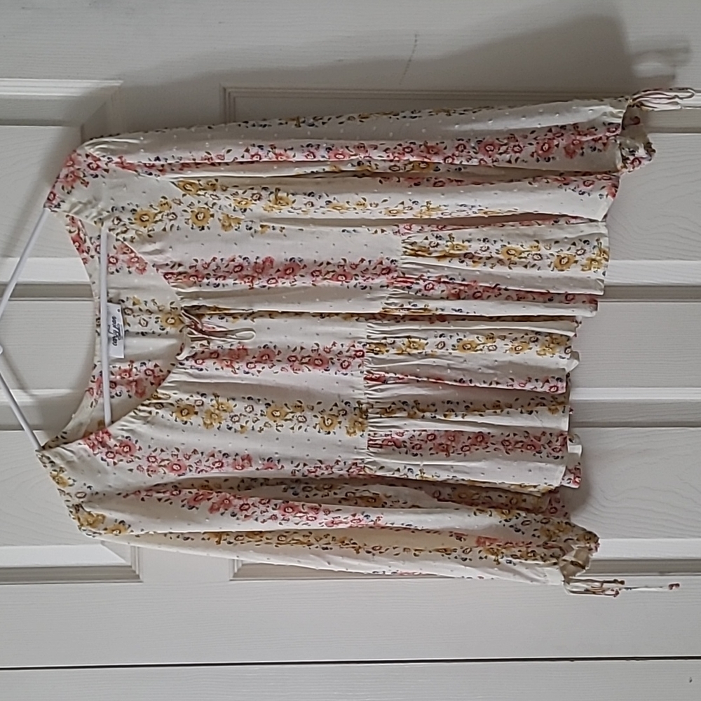 CJLA Floral Blouse